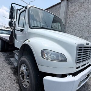 Freigtliner m2 2016 motor ISl 300 hp transmisión allison 3000