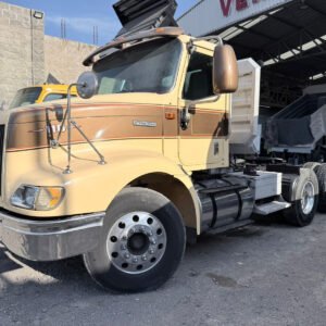International 2001 motor Cuminns Ism 370  hp con freno de motor  transmisión de 10 mancuerna de 42 mil libras